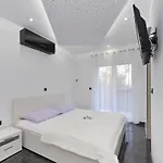 Awesome Home In Privlaka * Privlaka (Zadar)