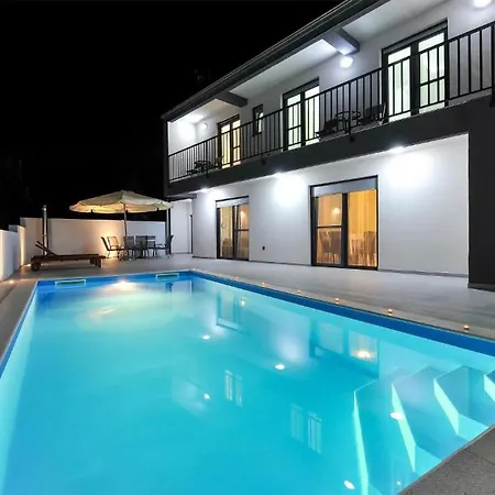 Lovely Home In Privlaka * Privlaka (Zadar)