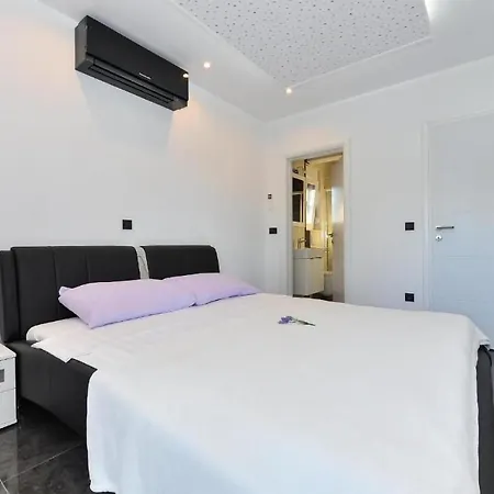 Lovely Home In Privlaka * Privlaka (Zadar)