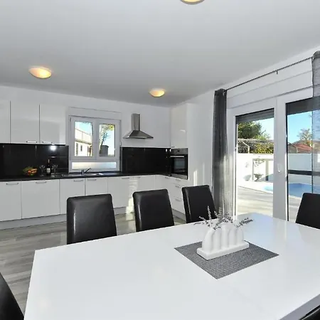 Lovely Home In Privlaka Privlaka (Zadar)